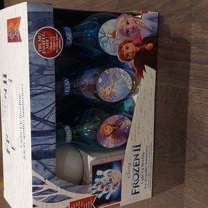 FROZEN 2 light-up bowling toy games
